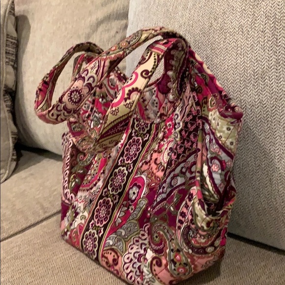Vera Bradley side by side purse - Picture 3 of 4
